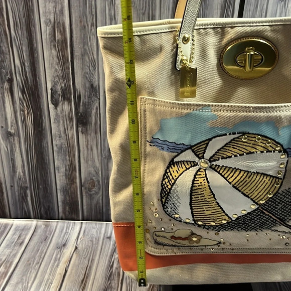 RARE: Coach-Pierre Le Tan Collab Beach Umbrella Canvas Tote with card holder. - Picture 10 of 16